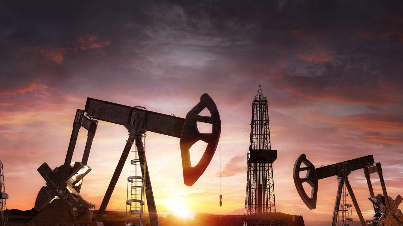 crude-oil-165423233116x9