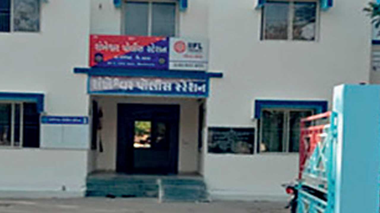 Patan: શંખેશ્વરના નવી કુવર ગામે બે શખ્સો પર ઘાતક હથિયારથી ચારનો હુમલો