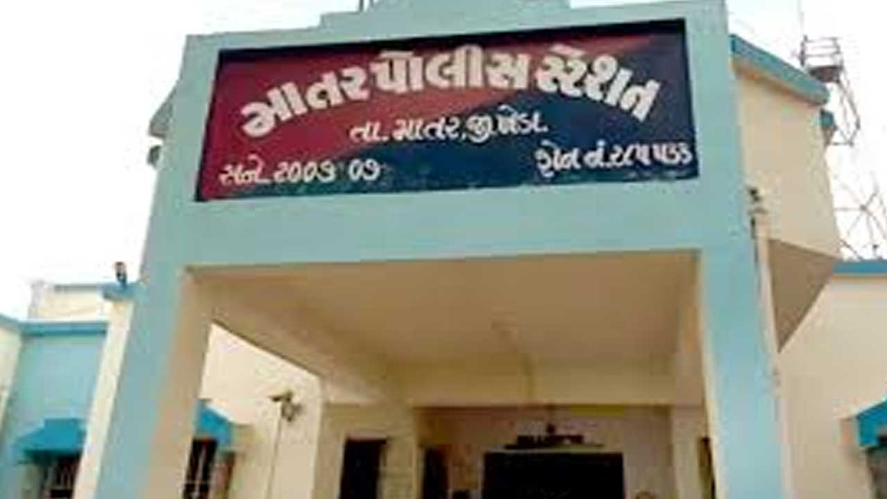 Nadiad: માતરના મહેલજ ગામે દૂધ ઉત્પાદક સહકારી મંડળીની વાર્ષિક સાધારણ સભામાં મારામારી