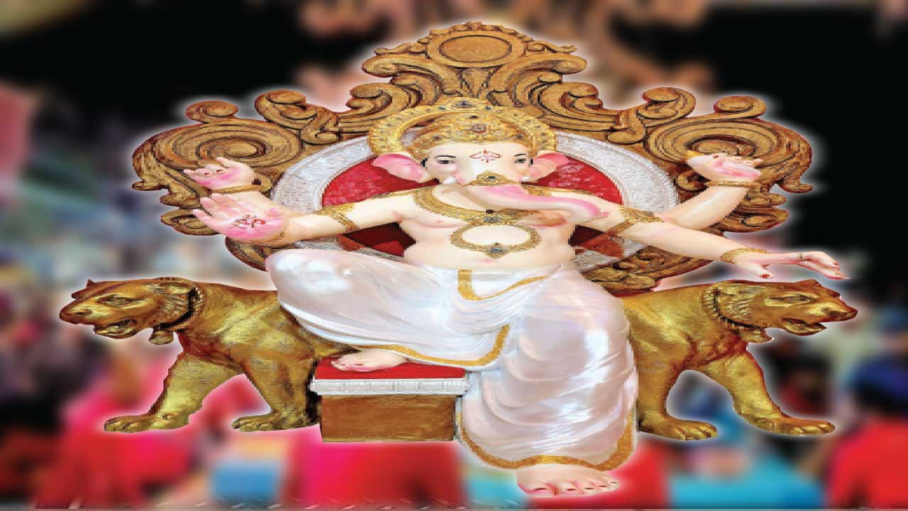 Rajkot:આજથી ગણેશોત્સવ:દુંદાળા દેવની ભક્તિમાં ભક્તો હવે 11દિવસ ડૂબી જશે,જય ગણેશ