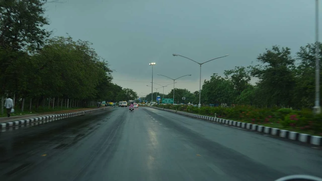 Gandhinagar:આગામી સાત દિવસ સુધી છૂટાછવાયા વરસાદની આગાહી