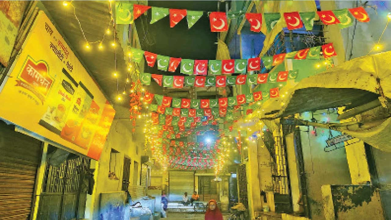 Dabhoi: શહેરમાં ઇદે મિલાદુન્નબીની ઉજવણીની તૈયારીઓ, જુલૂસ અને રોશની સાથે ભવ્ય આયોજન.