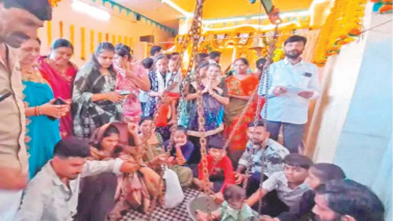 દાહોદ: લીમખેડા રામદેવજી મંદિરે ભક્તો દ્વારા દશમ પર્વની ભવ્ય ઉજવણી.