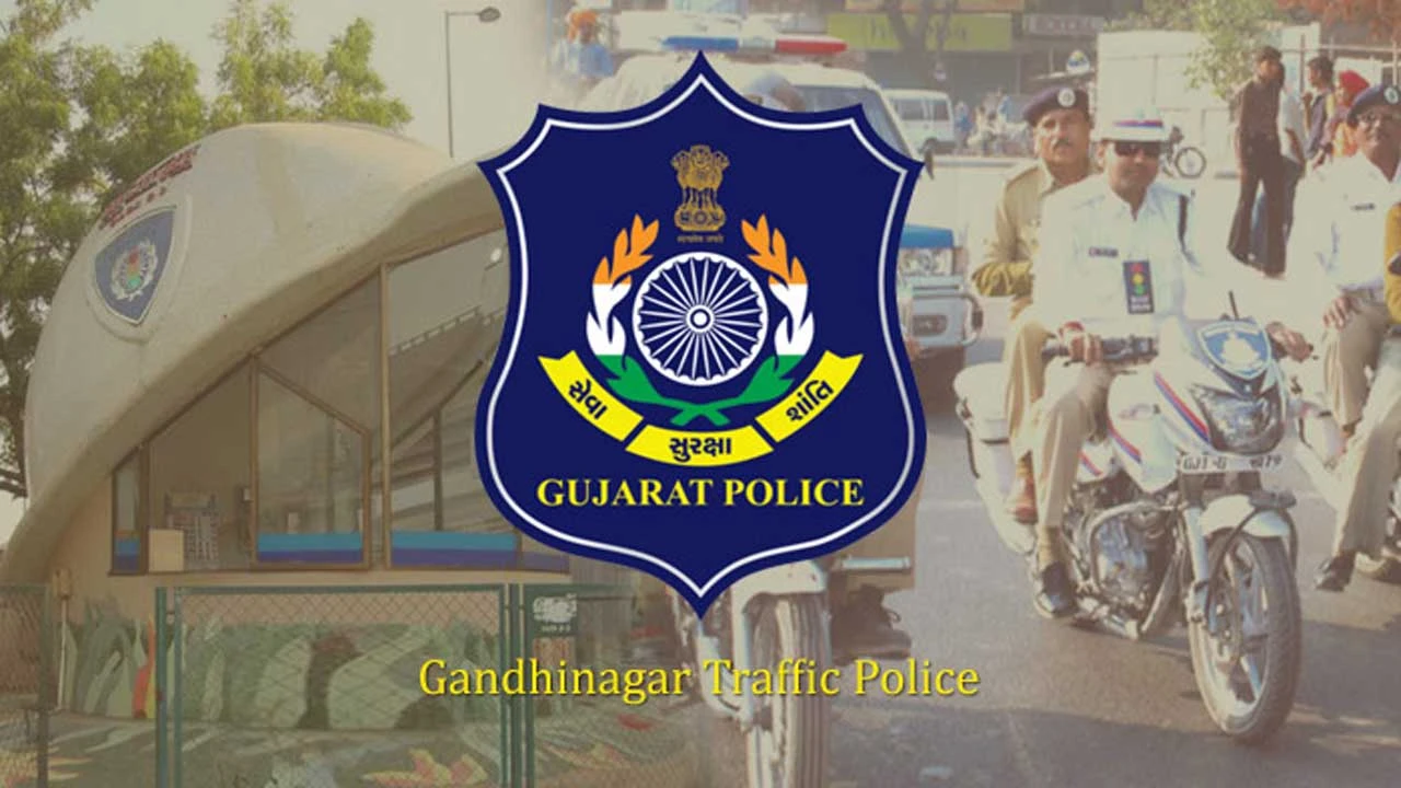 Ahmedabad:સચિવાલય, પોલીસ ભવન સહિતના વિસ્તારોમાં ટ્રાફિક ડ્રાઇવ : કુલ 208 વાહન ચાલકો દંડાયા