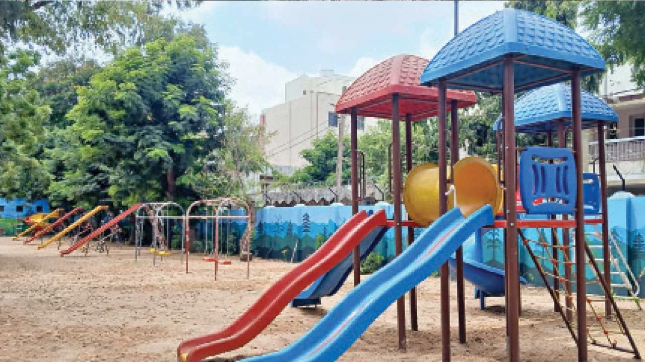 Ahmedabad:1.09 કરોડના ખર્ચે સરદાર બાગમાં ફુવારા, 22 હીંચકા-લપસિયા નખાશે