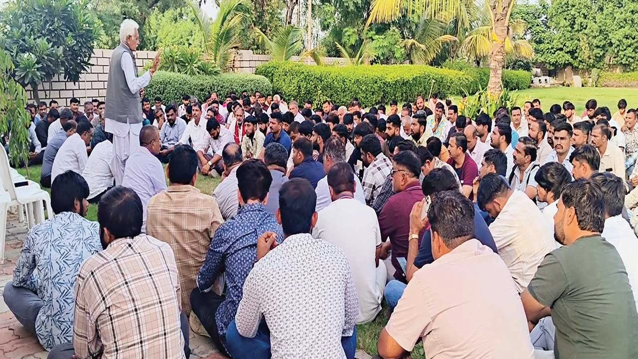 Sayla: બેઠકમાં ક્વોરી ઉદ્યોગના પડતર પ્રશ્નોની માહિતી અપાઈ
