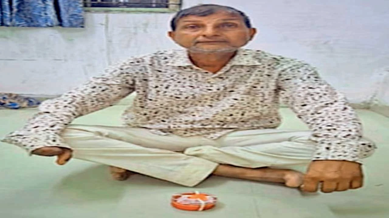 Patan: અંબાજીમાંથી શ્રાદ્ધાળુનો સોનાનો દોરો ચોરનાર શખ્સને ઝડપ્યો