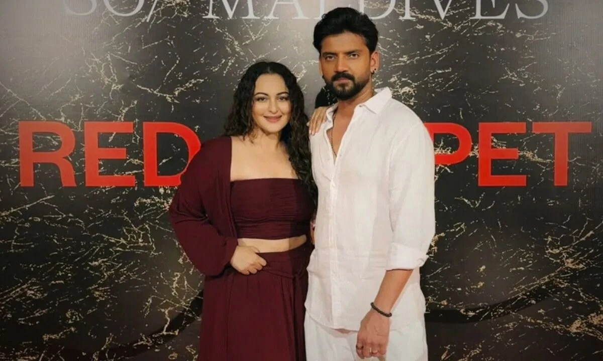 Sonakshi Sinha Zaheer Iqbal New Year 2026 (5)