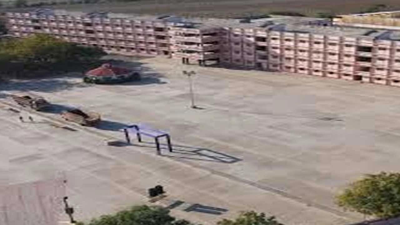 Nadiad: નડિયાદમાં કન્યા છાત્રાલયમાં અસામાજિક તત્ત્વોનો ત્રાસ !!! 