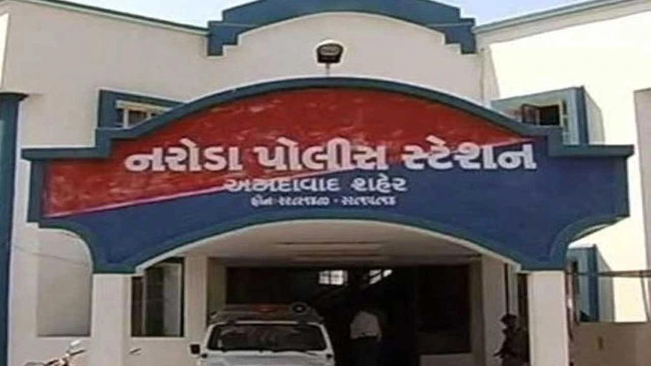 Ahmedabad: નરોડામાં નકલી પોલીસ ફરી સક્રિય, રિક્ષા ચાલકને ધમકી આપી રૂ.40,000 લૂંટયા 