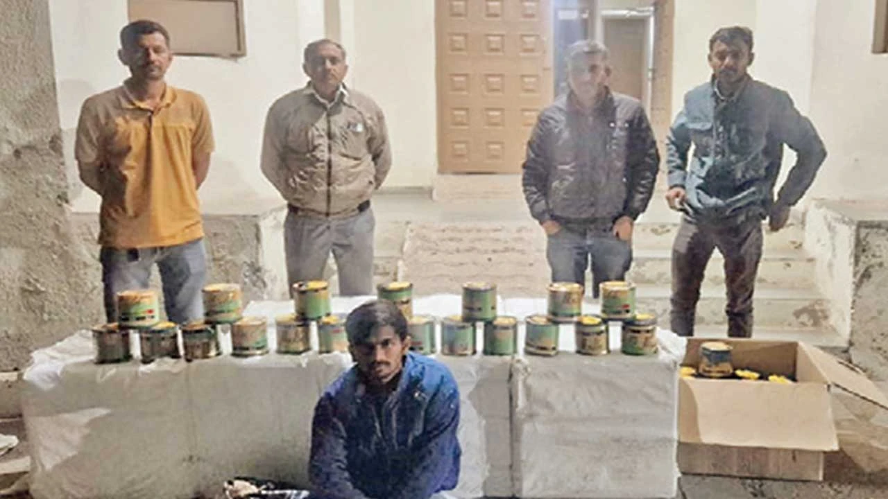 Surendranagar: ઝાલાવાડમાં પ્રતિબંધીત ચાઈનીઝ દોરીની ફિરકી સાથે 4 ઈસમોને દબોચી લેવાયા 