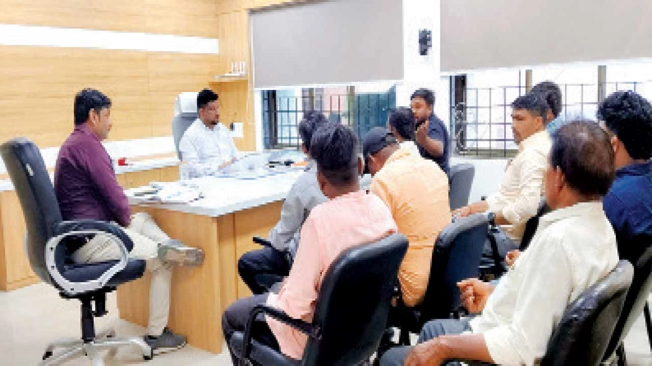 Chhotauadypur:નસવાડી પાલિકા રચવા 6 ગામના સરપંચ, તલાટી, મામ.ની મિટિંગ 