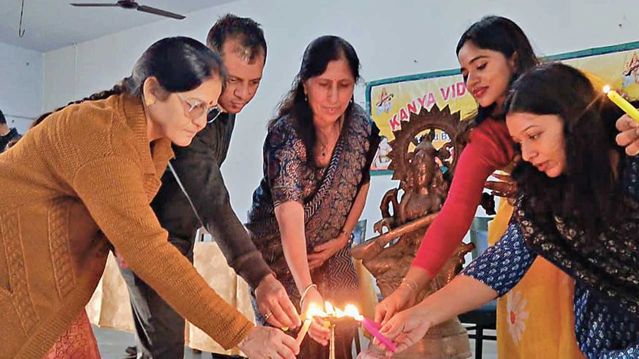 Kheda: ભાઈકાકા યુનિ. : એનિમિયામુક્ત ભારત કાર્યક્રમની શરૂઆત થઈ 