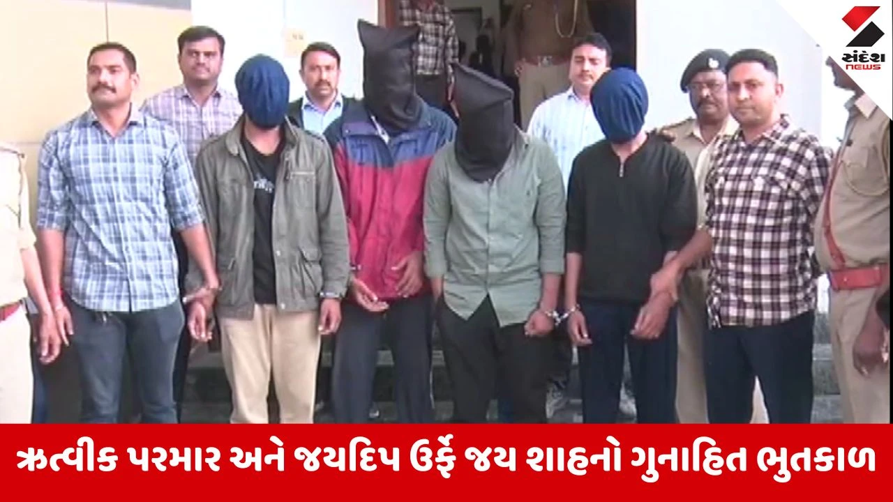 Ahmedabad : મણિનગરના ફુટબોલ ગ્રાઉન્ડમાં જાહેરમાં યુવકની હત્યા, યુવતી સાથે સંબંધ રાખવાના મુદ્દે થયેલી બોલાચાલી હત્યામાં પરિણમી 