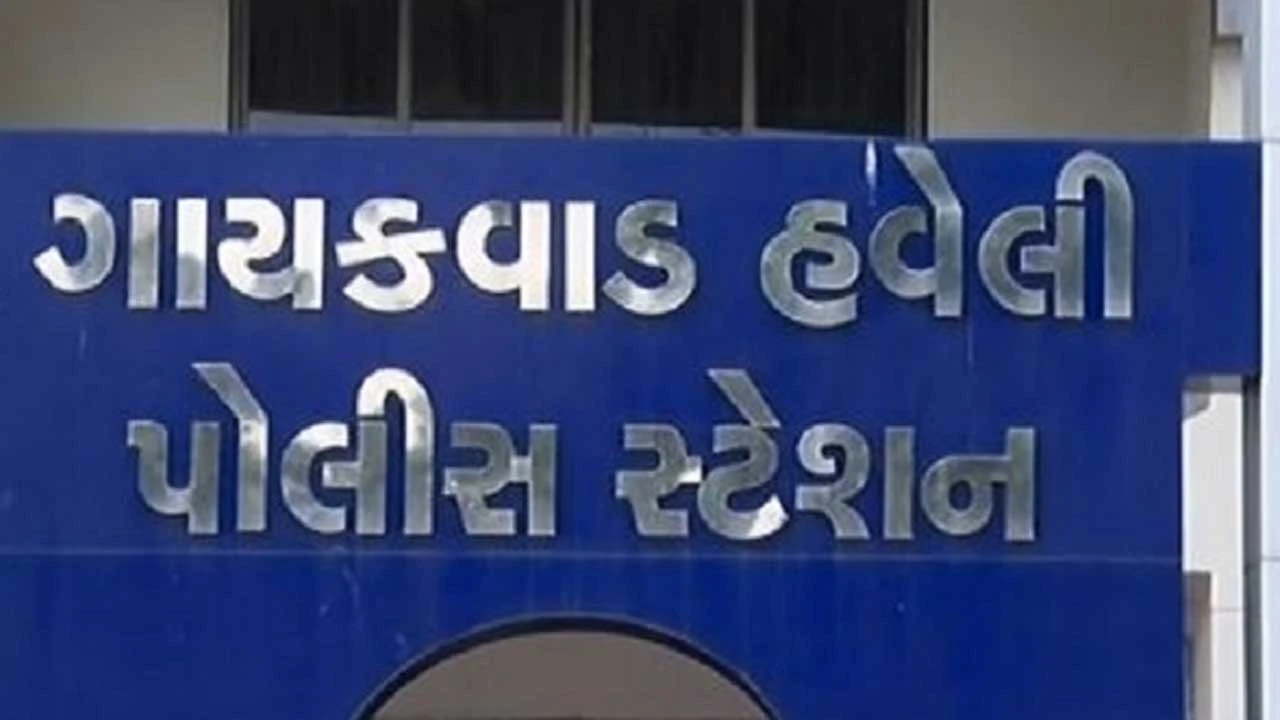 Ahmedabad: ક્રાઇમ બ્રાન્ચથી 100 મીટર દૂર ત્રણ શખસે અગાઉના ઝઘડાની અદાવતમાં યુવકને છરીના ઘા મારી હત્યા કરી