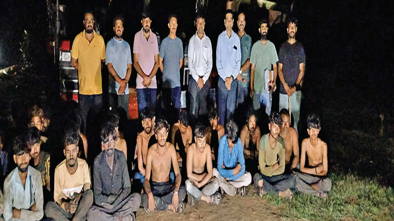 Surendranagar: ધોળિયામાં સરકારી જમીનમાં કૂવા ગાળી ખનીજ ચોરી કરનાર 4 સામે લેન્ડ ગ્રેબીંગ 