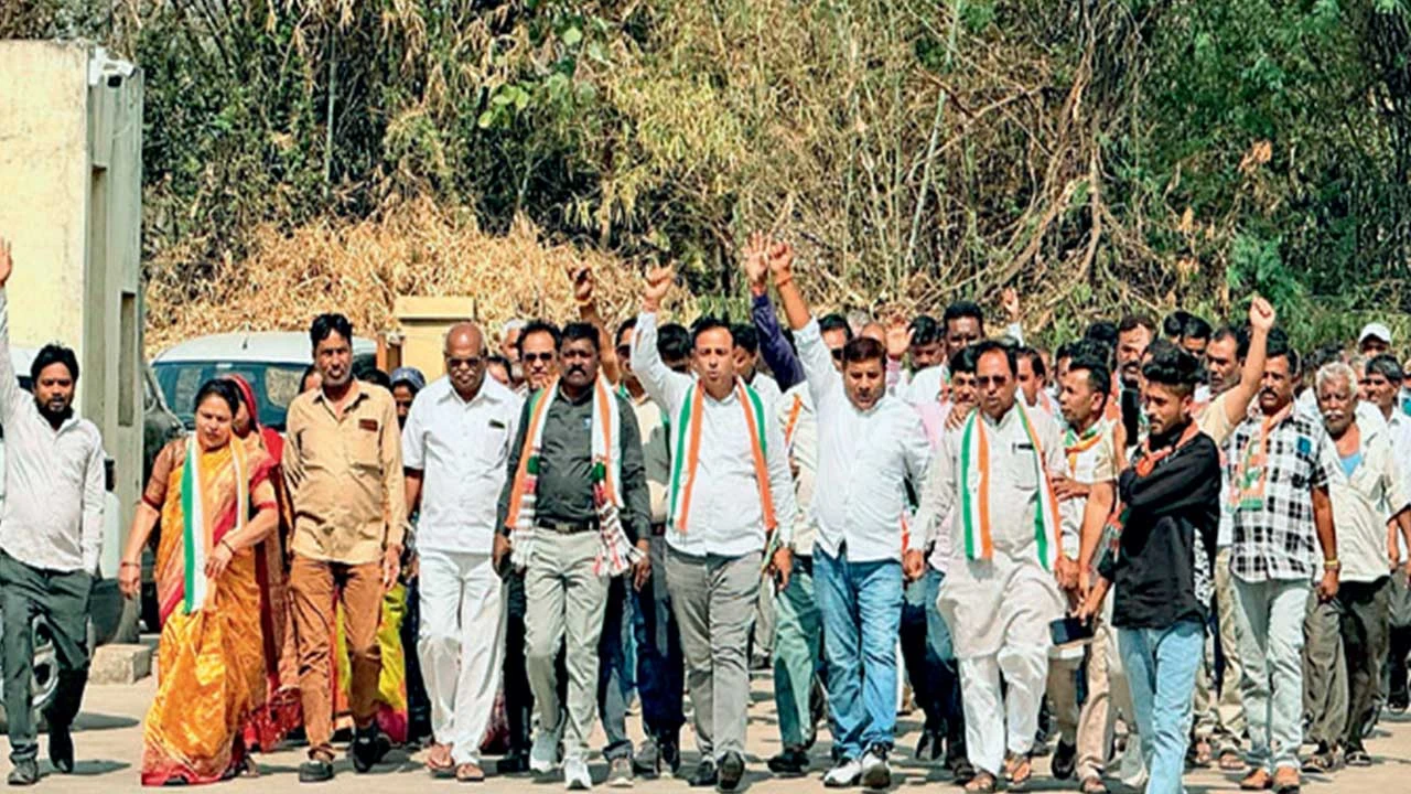 શામળાજીમાં અટકેલા વિકાસના કામો તાત્કાલિક શરૂ કરવા કોંગ્રેસની માંગ. યાત્રાળુઓ માટે સુવિધાઓ વધારવા રજુઆત.