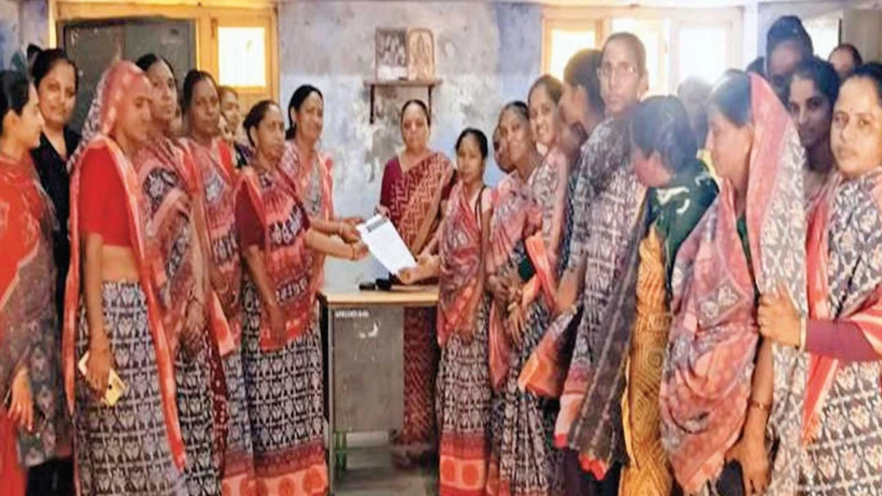 સુરેન્દ્રનગરમાં આંગણવાડી કાર્યકર અને તેડાગરના બાકી ઈન્સેટીવની ચૂકવણી કરો 