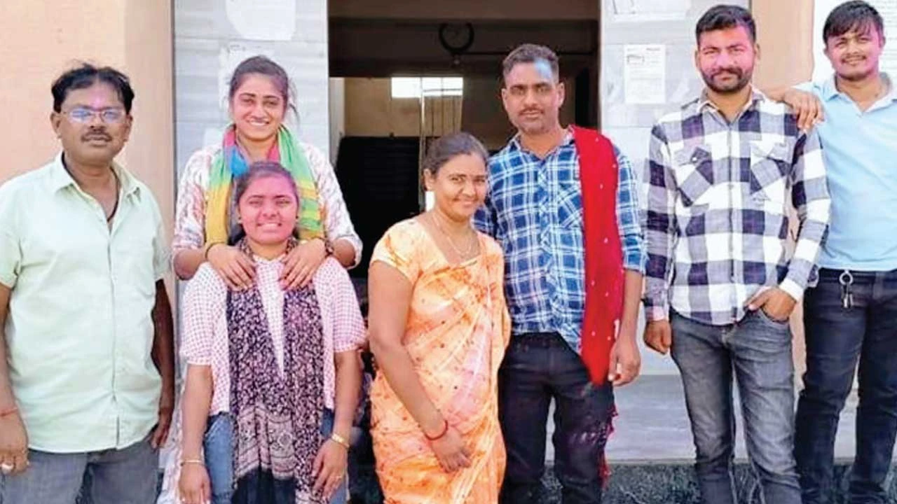 અમદાવાદ ગ્રામ્યની તાલુકા પંચાયત કચેરીઓમાં રંગોત્સવ પર્વની ઉજવણી 