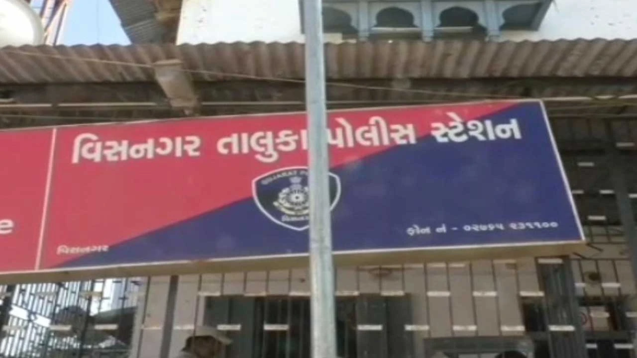 Visnagar: બાસણા ગામે બંગડીઓ ધોઈ આપવાને બહાને સોનું ઓગળી છેતરપિંડી કરતા ત્રણને ઝડપ્યા 