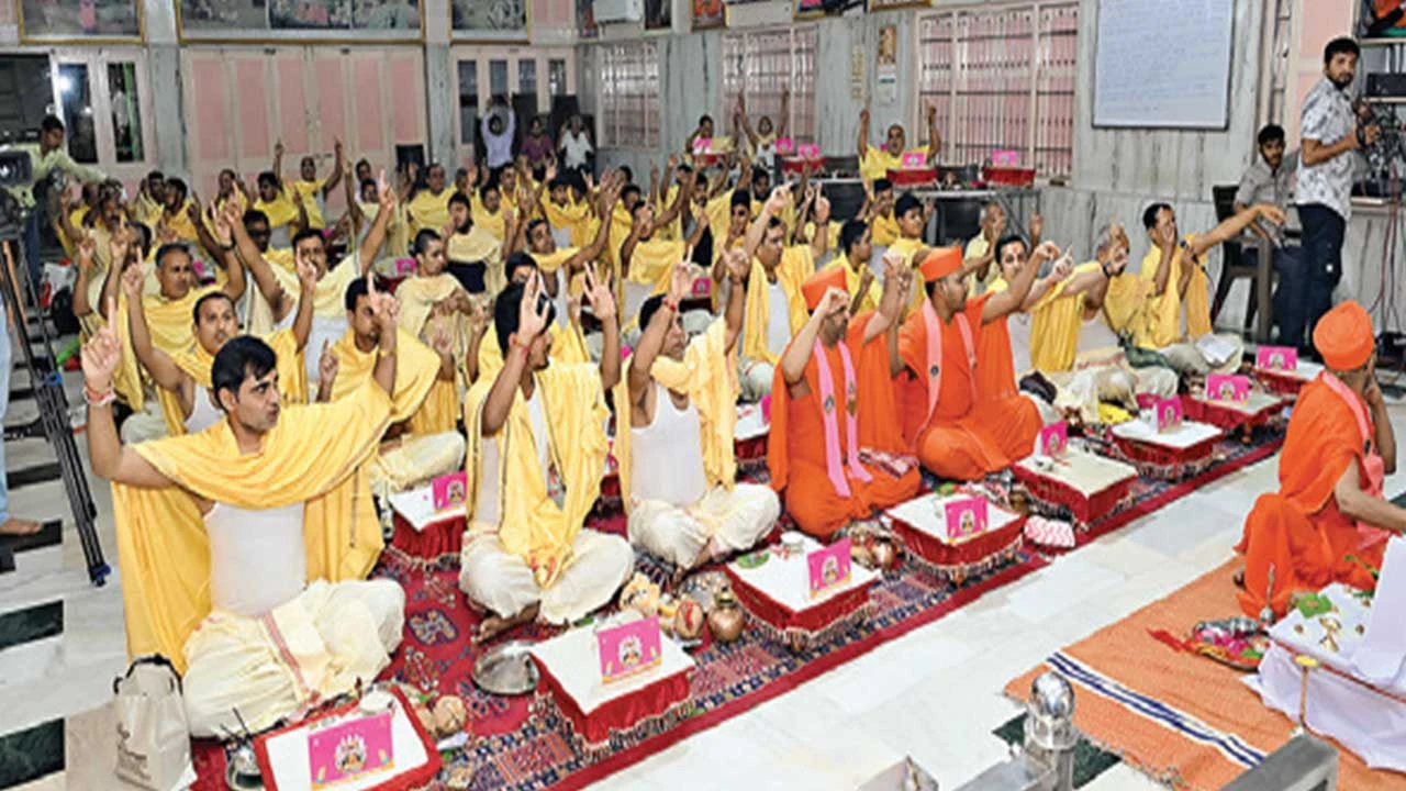 બાવળા સ્વામિનારાયણ મંદિરમાં 55મો વાર્ષિક પાટોત્સવ શરૂ.