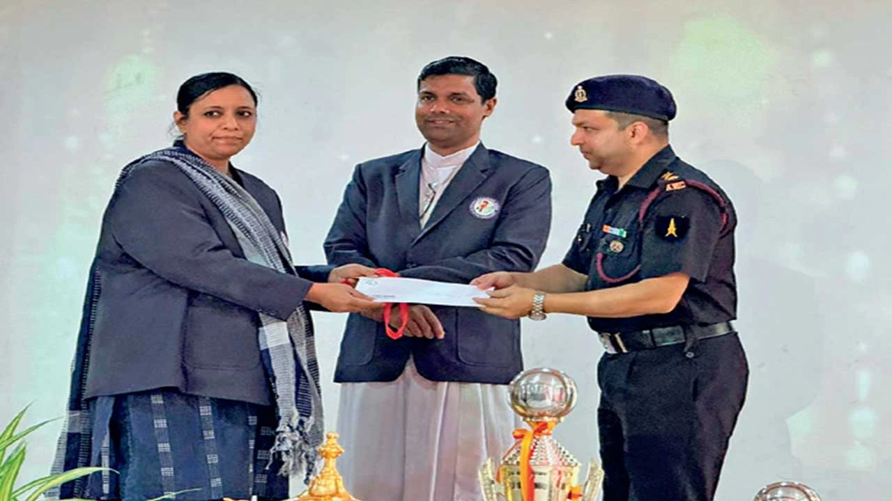 ધ્રાંગધ્રાની સેન્ટ હિલેરી સ્કૂલમાં આર્મી કર્નલની હાજરીમાં એક્ષીલીયા 2026 કાર્યક્રમ યોજાયો.