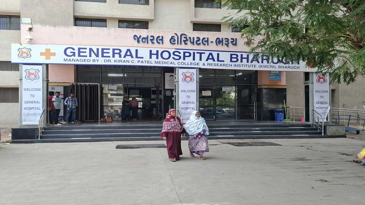 ANKLESHWAR: બાઈક સ્લિપ થતાં વિદ્યાર્થિનીનું સારવાર દરમિયાન મોત નીપજ્યું 