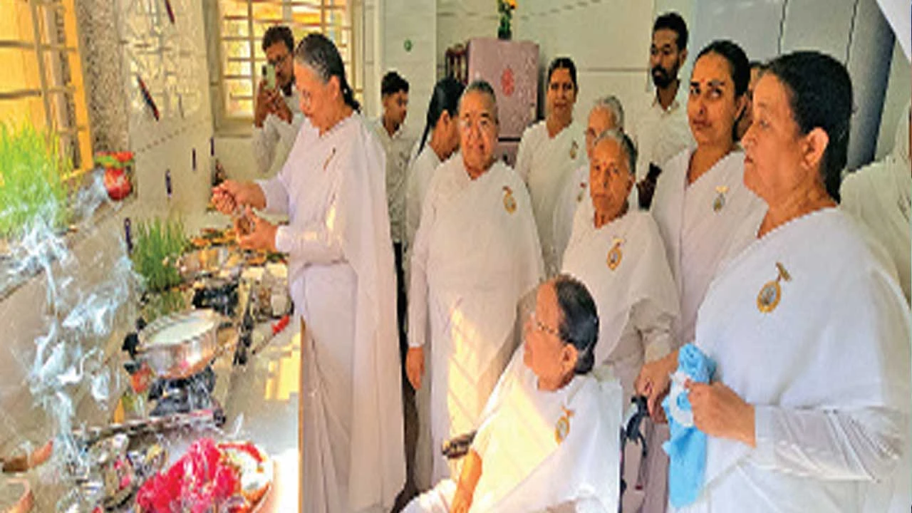 PANCHMAHAL: શહેરા ખાતે બ્રહ્માકુમારીઝ દ્વારા નવનિર્મિત જ્ઞાનગંગા ભવનનું ઉદઘાટન 