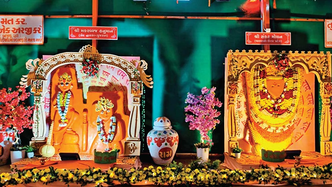 નડિયાદમાં 11 પ્રખ્યાત હનુમાનજી મંદિરની ઝાંખી ભક્તો માટે આકર્ષણનું કેન્દ્ર.