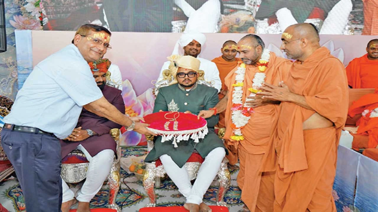 વડતાલમાં ચૈત્રી સમૈયાની પૂર્ણાહુતિમાં સુદામા ચરિત્ર કથાથી ભક્તો ભાવવિભોર થયા.