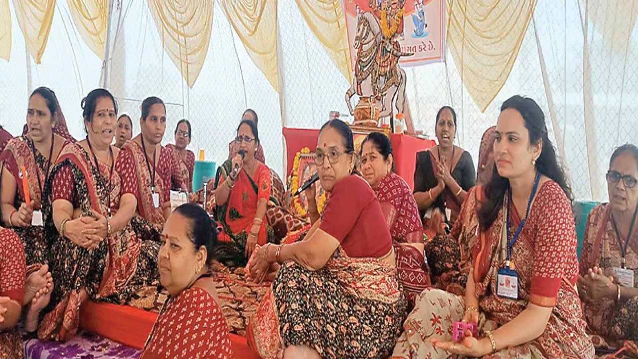 Patan: પાટણમાં ચામુંડા માતાજીના મંદિરે ધાર્મિક મહોત્સવ યોજાયો 