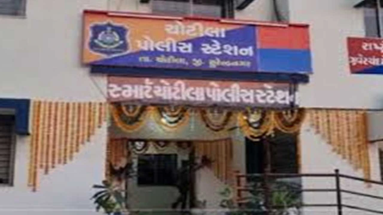 Chotila: ચોટીલાની હોટેલના માલિક પાસે 1 લાખની માંગણી કરી ધમકી આપી 
