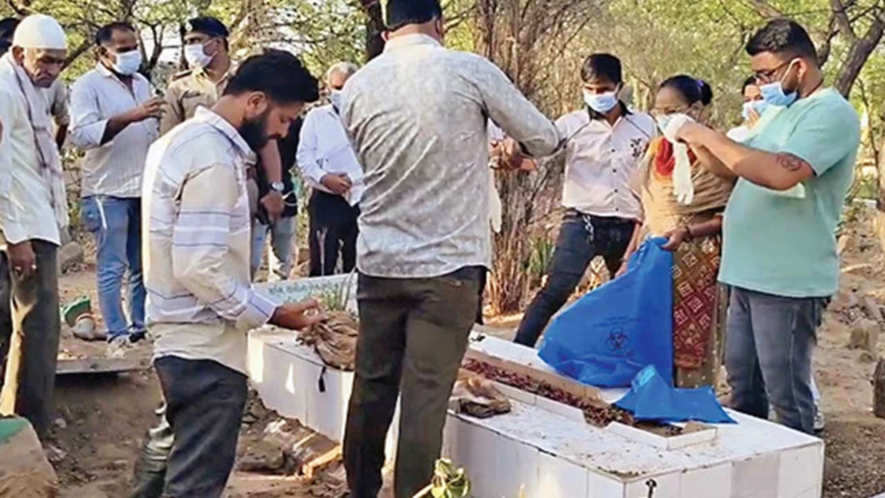 ધ્રાંગધ્રામાં પાણીના ટાંકામાં ડૂબી જવાથી બાળકનું મોત, તપાસ શરૂ. Familyને હત્યાની આશંકા.