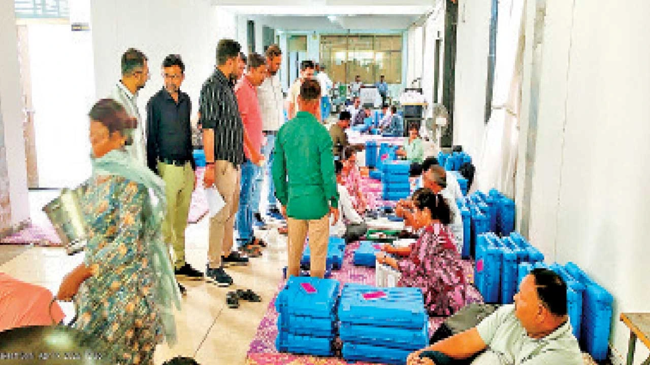 વડોદરા સંખેડામાં તા.પં., જિ.પં. ચૂંટણી માટે 128 બૂથ તૈયાર કરાયા.