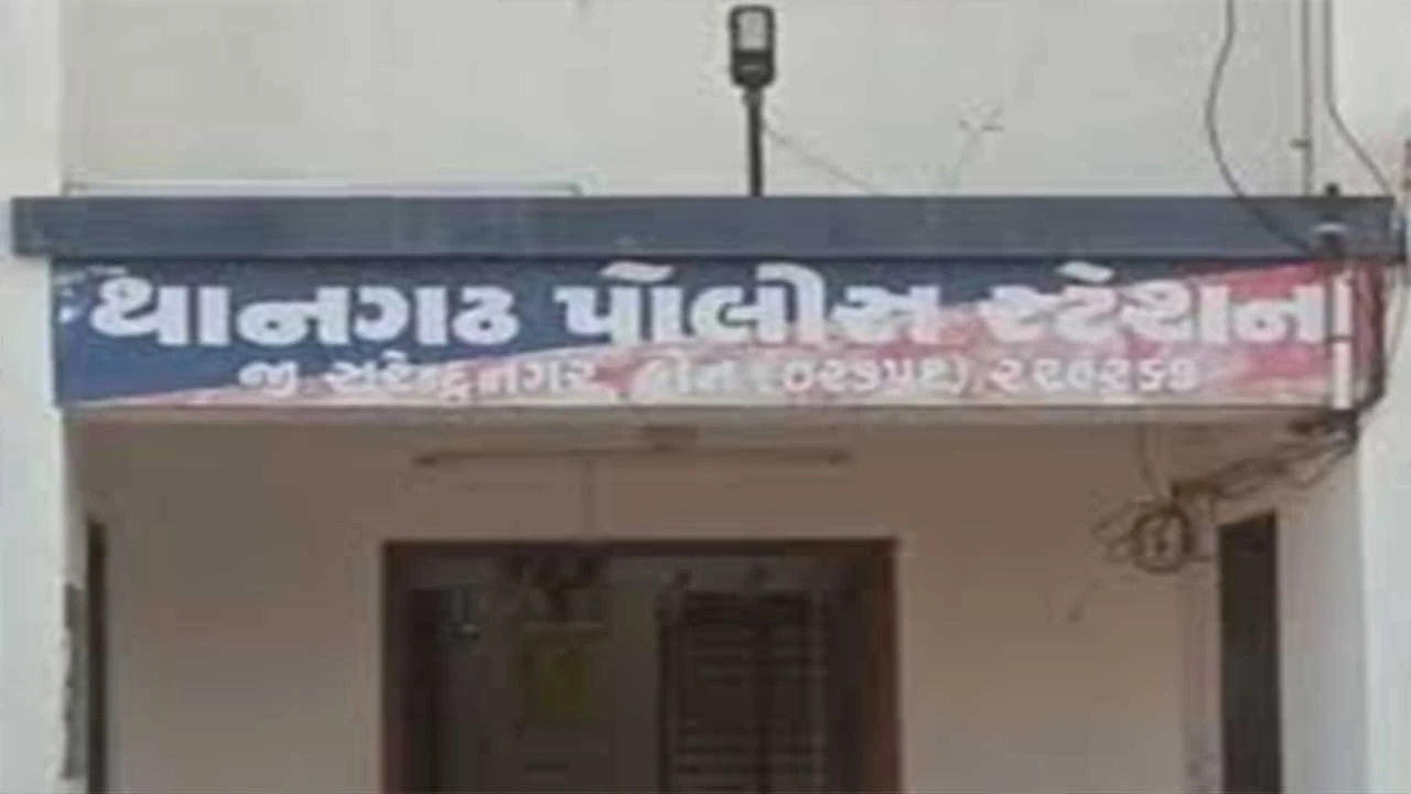 સુરેન્દ્રનગરના પાટડી, સાયલા અને થાનમાં પોલીસે દારૂની બદી પર રેડ કરી.