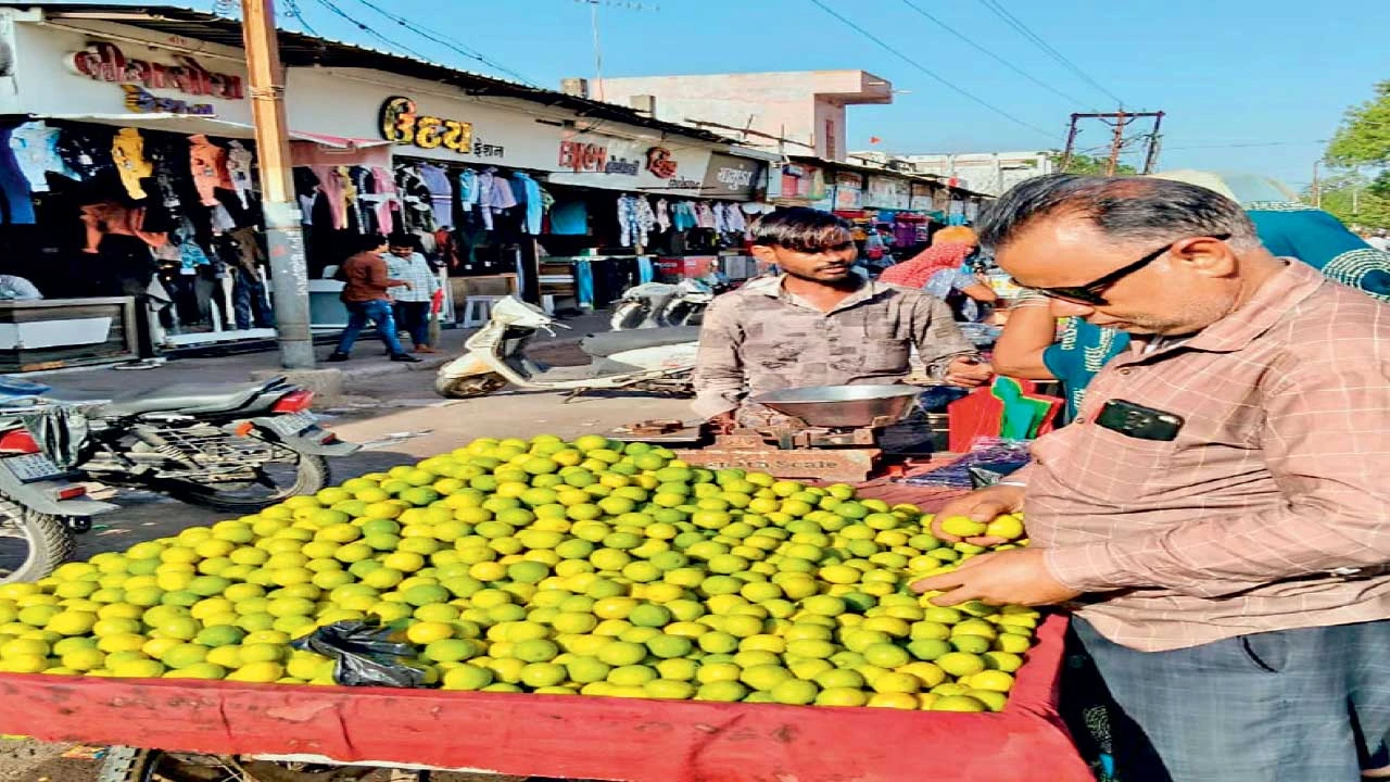 Patan: પાટણમાં લીંબુએ ખટાસ પકડી