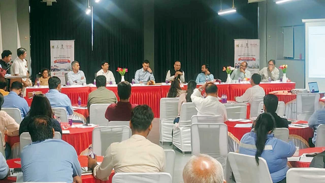 હાલોલ પોલીકેબ ખાતે ઔદ્યોગિક શિક્ષણ મંચ કાર્યક્રમ યોજાયો.