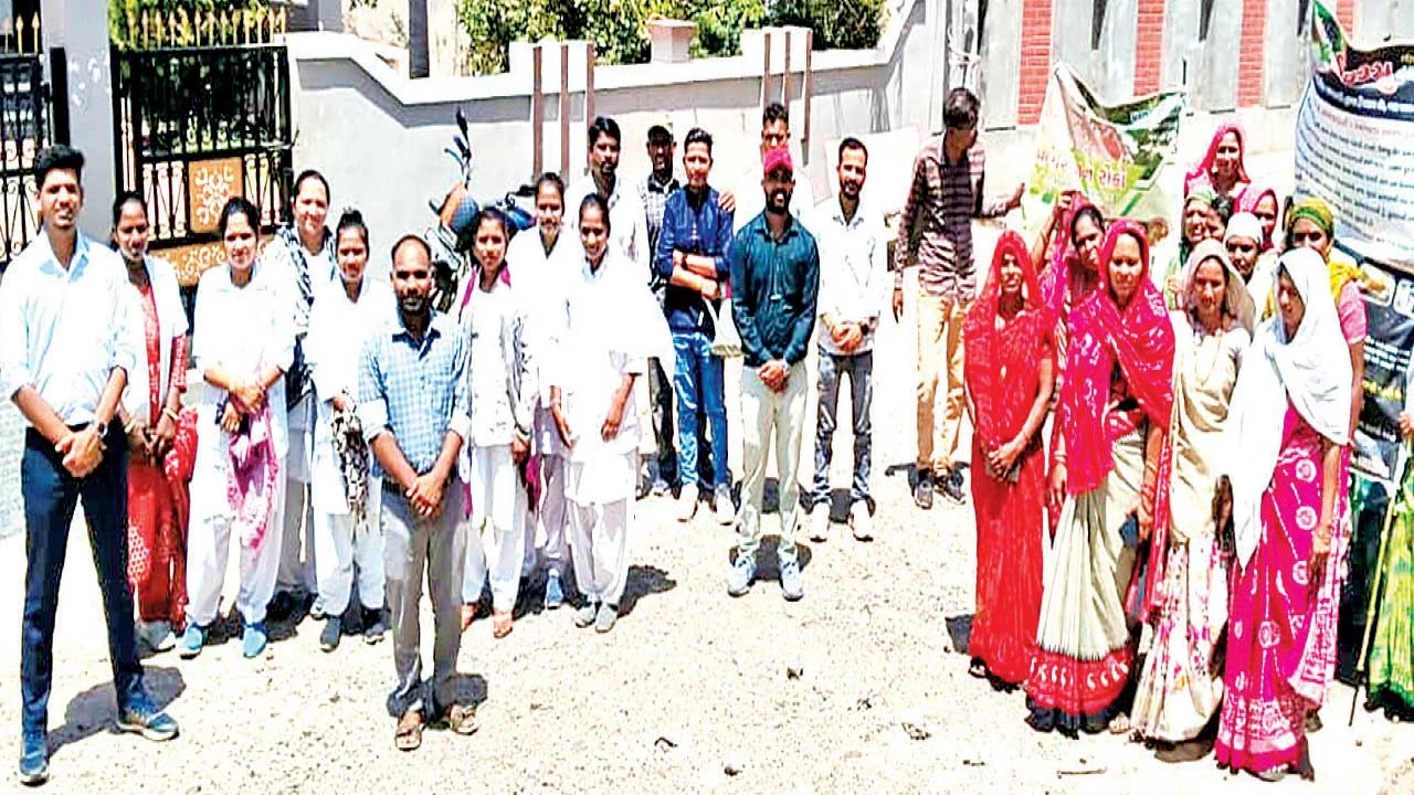 ટાંડા PHC ખાતે ડેન્ગ્યુ જનજાગૃતિ રેલી યોજાઈ.