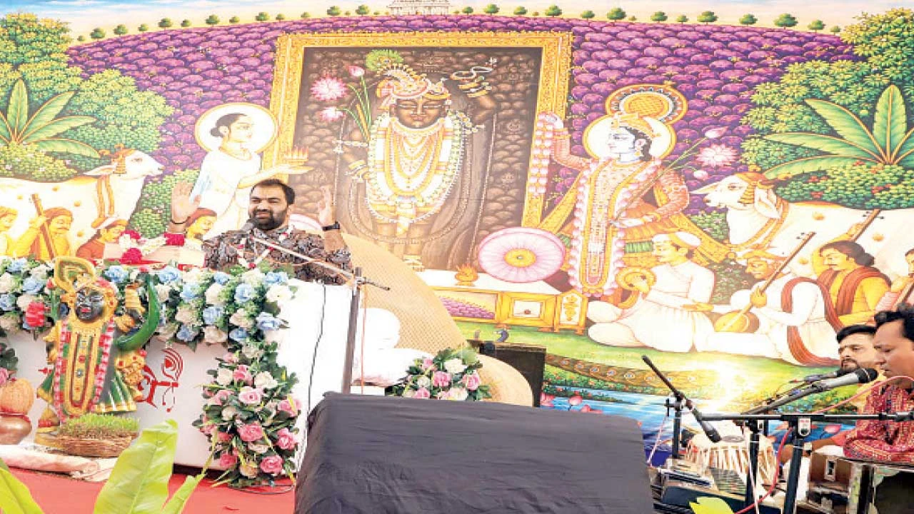 ગોધરા: શ્રીમદ્ ભાગવત સપ્તાહ જ્ઞાનયજ્ઞમાં ભક્તોનો મહાસાગર.