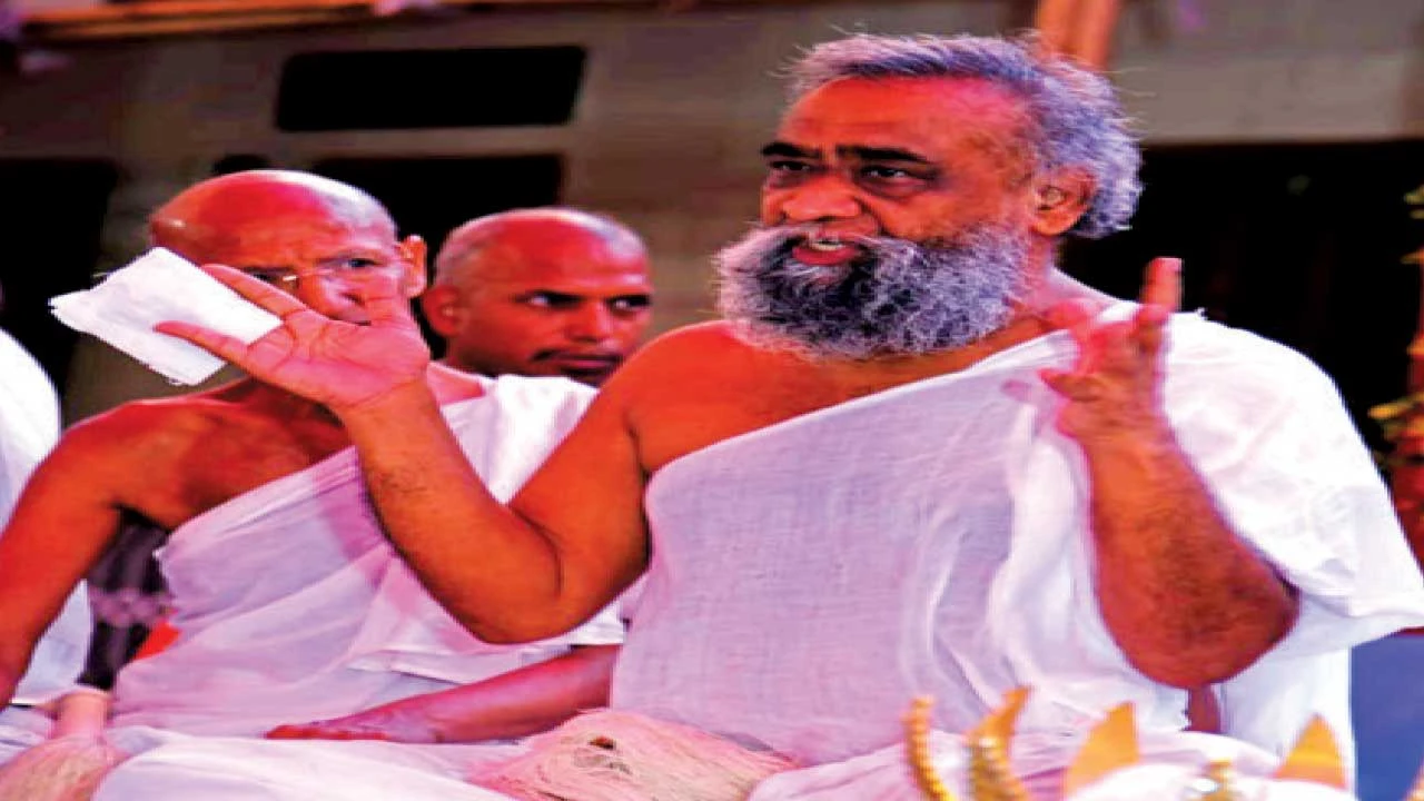 પાવીજેતપુર નગરમાં જૈનાચાર્યનું આગમન: અહિંસા અને વસુધૈવ કુટુંબકમ પર પ્રવચન