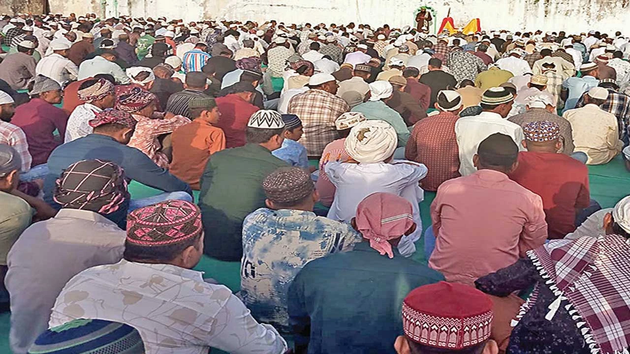સાબરકાંઠાના હિંમતનગરમાં બકરી ઈદની ઉજવણી