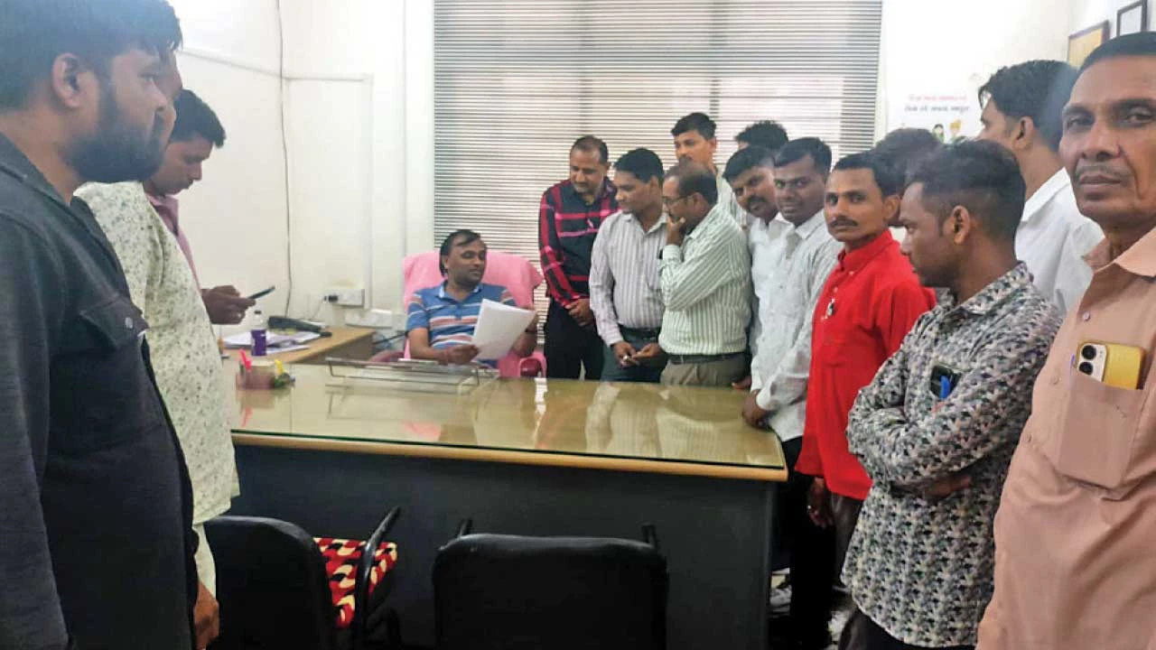 મનરેગા વિભાગના કર્મચારીઓ છેલ્લાં 6 માસથી પગારથી વંચિત