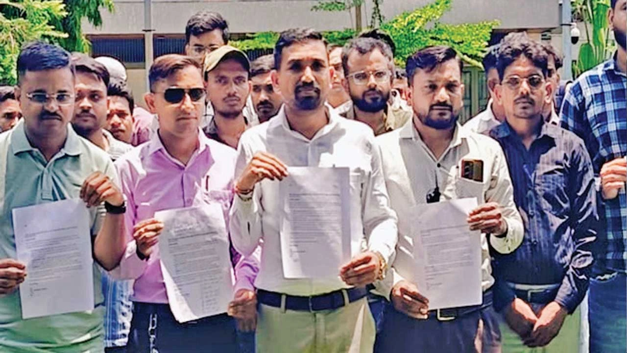 ખેડાના વિદ્યાસહાયક ભરતીમાં OBC 27% અનામત લાભની માંગ