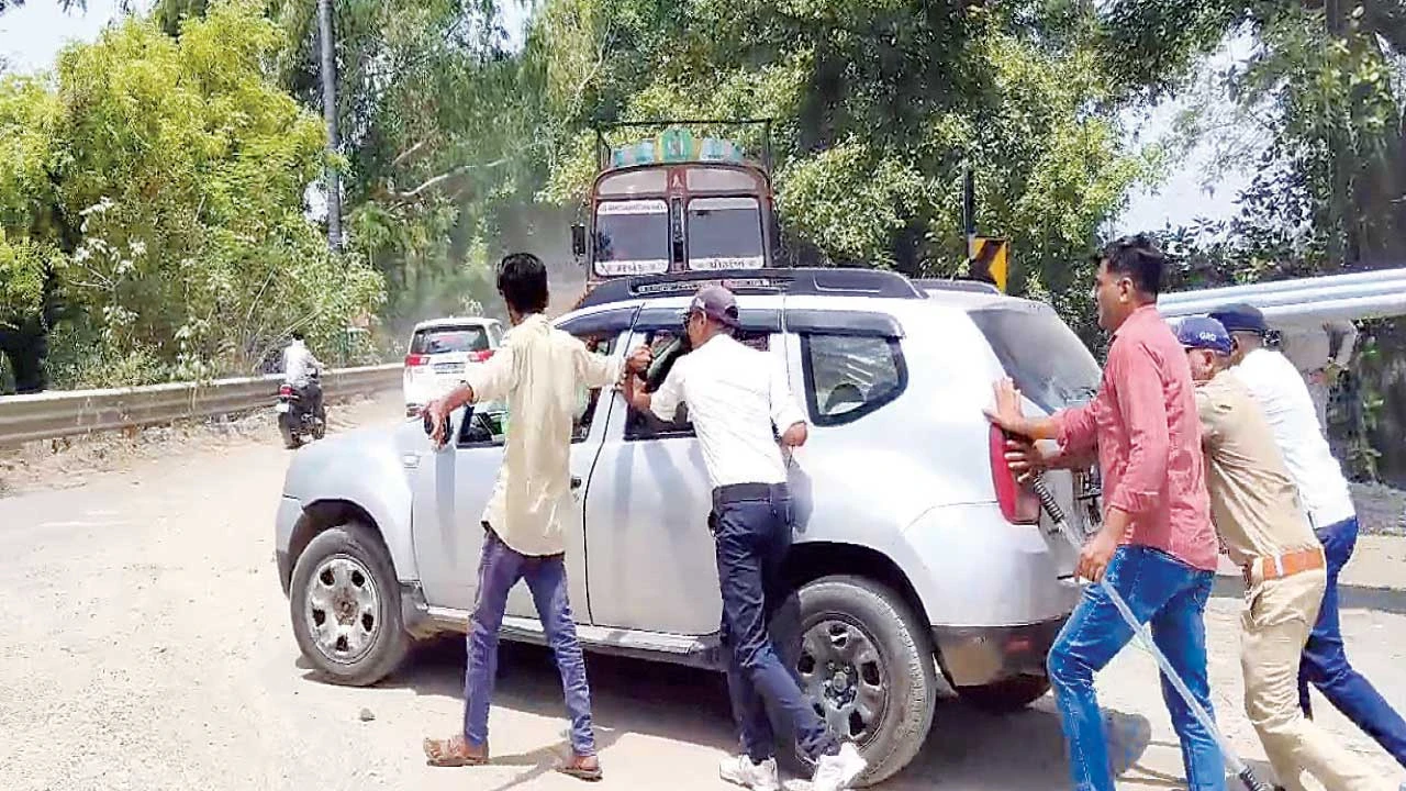 ભરૂચ: મેરીયા બ્રિજ મરામત, ડાયવર્ઝન પર વાહનોની લાંબી કતારો.