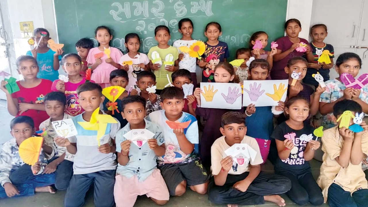 કરજણ કોસ્મો ફાઉન્ડેશન દ્વારા ભૂલકાંઓ માટે સમર કૅમ્પ