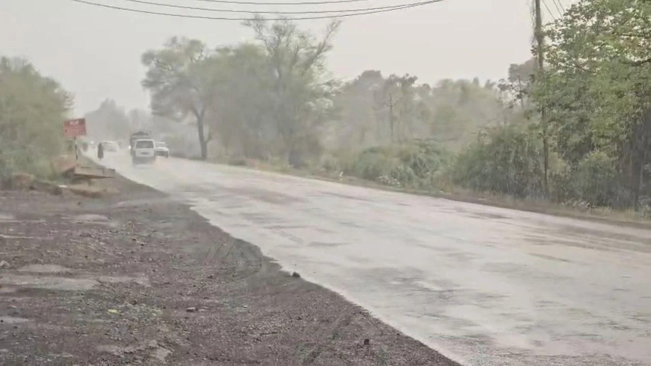Kheda News: Rain Update: Heavy Monsoon Entry in Kathlal and Mahudha