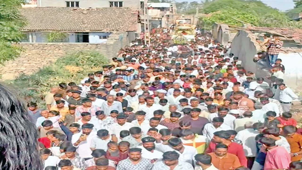 સુરેન્દ્રનગરના ઝીંઝુવાડા મુકામે આઈ શ્રીરાજબાઈ માતાજીનાં આંગી પ્રતિષ્ઠા મહોત્સવની ઉજવણી