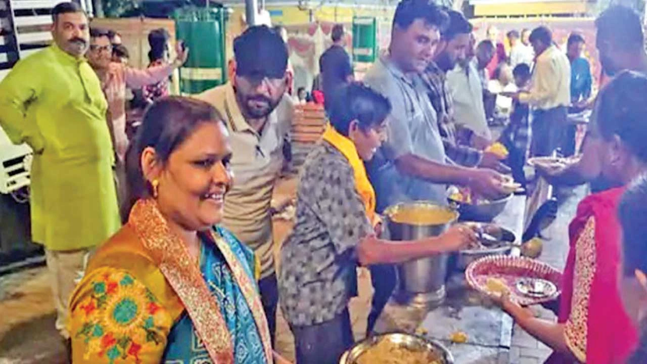 દાહોદના ભોલે ભંડારા પરિવાર દ્વારા અમરનાથ સેવાના 25 વર્ષ પૂર્ણ