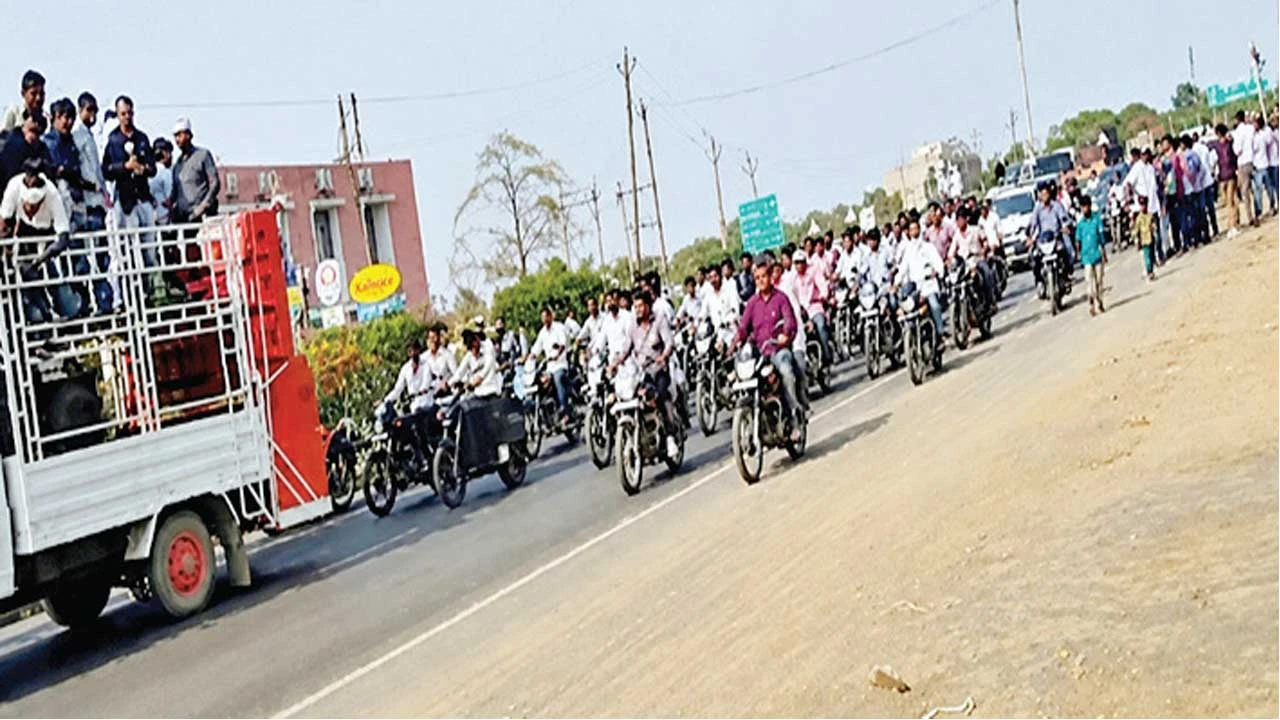 હળવદ માર્કેટિંગ યાર્ડ દ્વારા જેતપર ખેડૂતોના આંદોલનને ટેકો