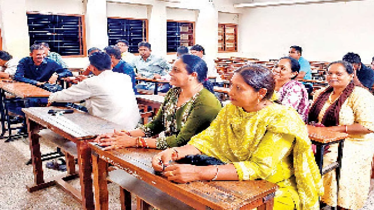 Panchmahal: 9મી ઓગસ્ટે વિશ્વ આદિવાસી દિન ઉજવવા બેઠ3 યોજાઇ